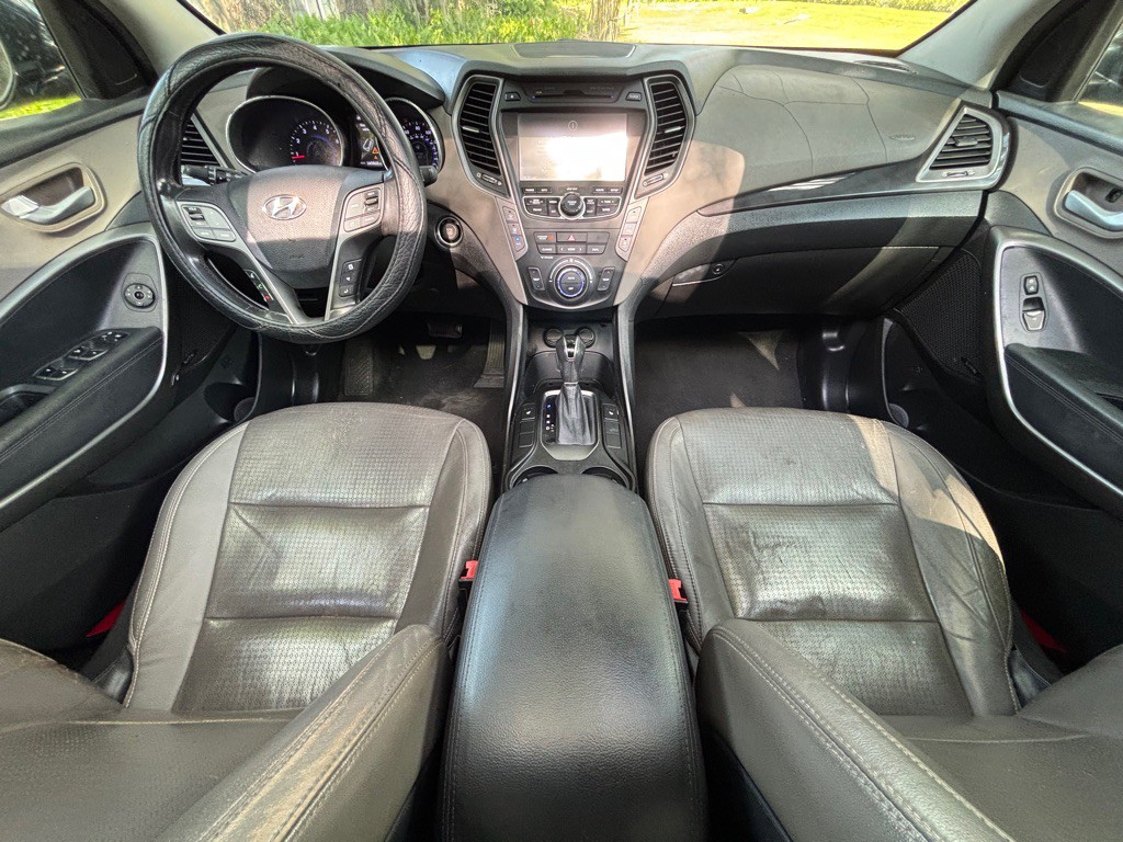 2013 Hyundai Santa Fe Image 19