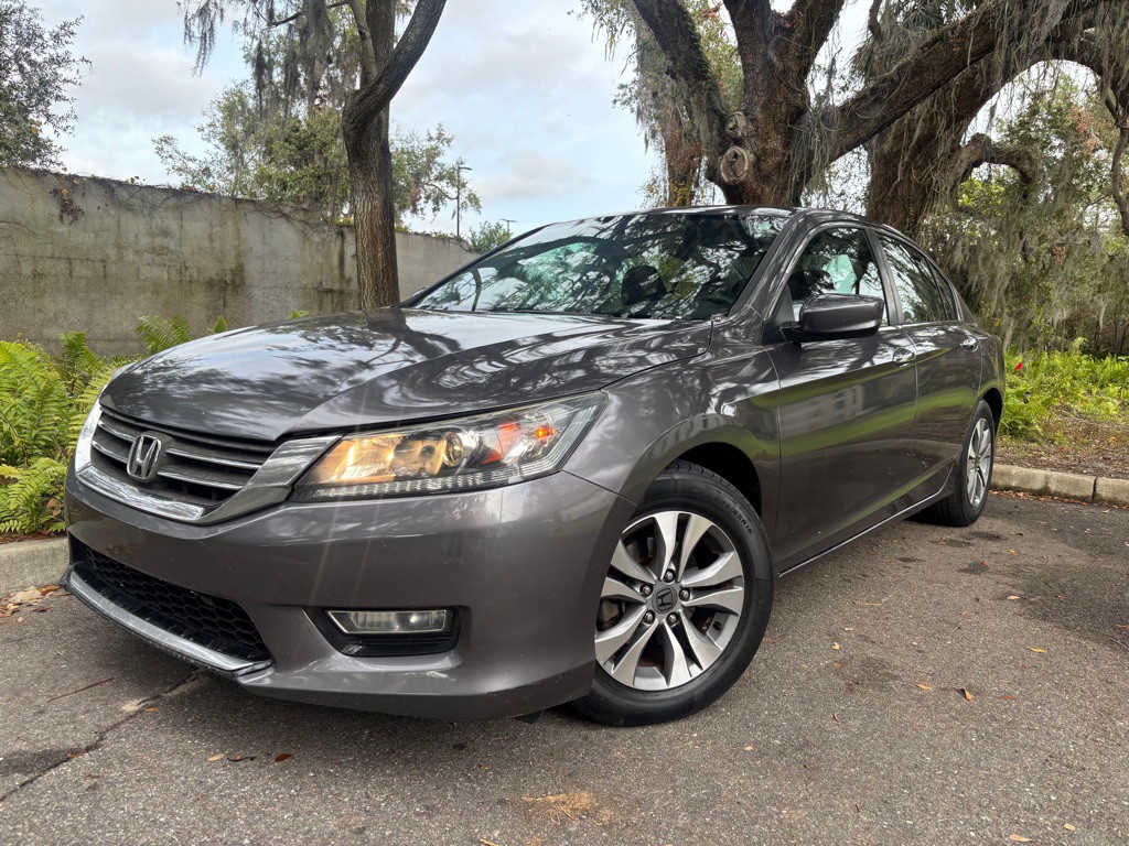 2014 Honda Accord Image 1