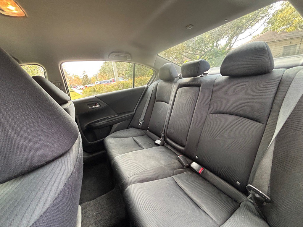 2014 Honda Accord Image 18