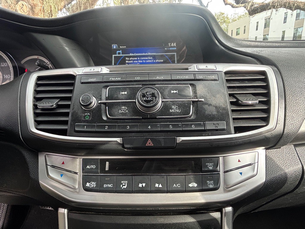 2014 Honda Accord Image 26