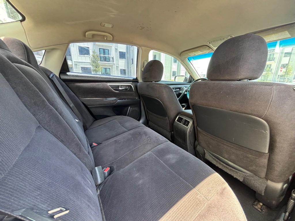 2013 Nissan Altima Image 19