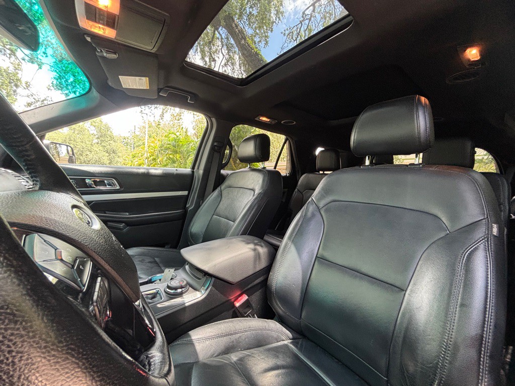 2016 Ford Explorer Image 10