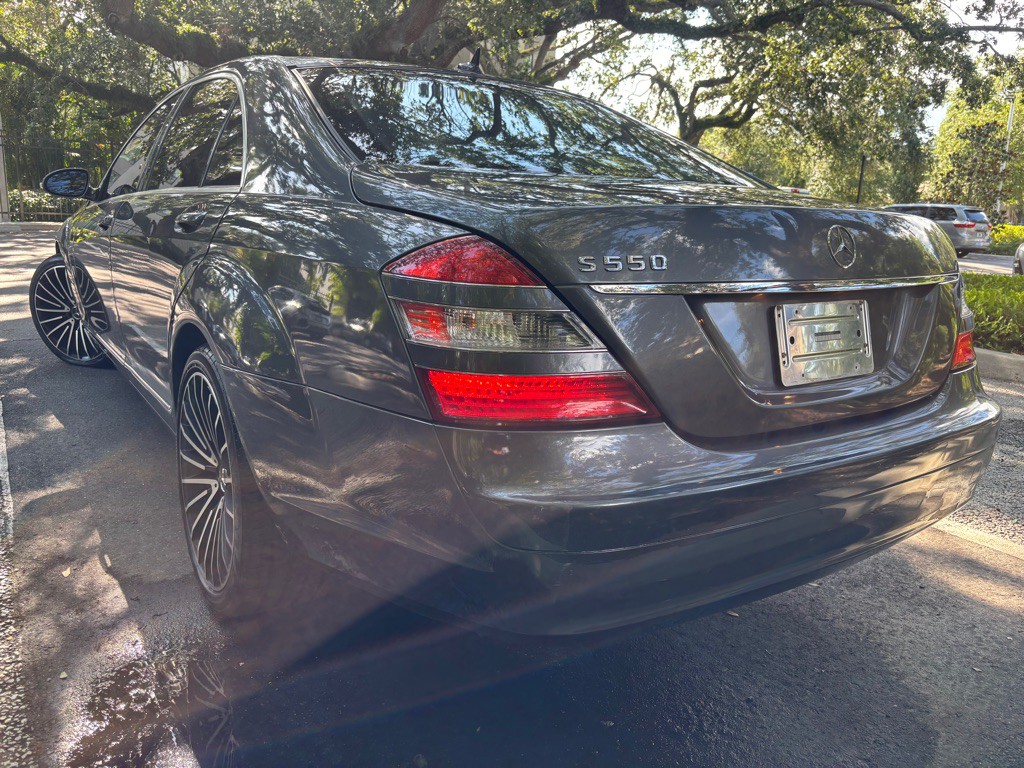 2007 Mercedes-Benz S-Class Image 3