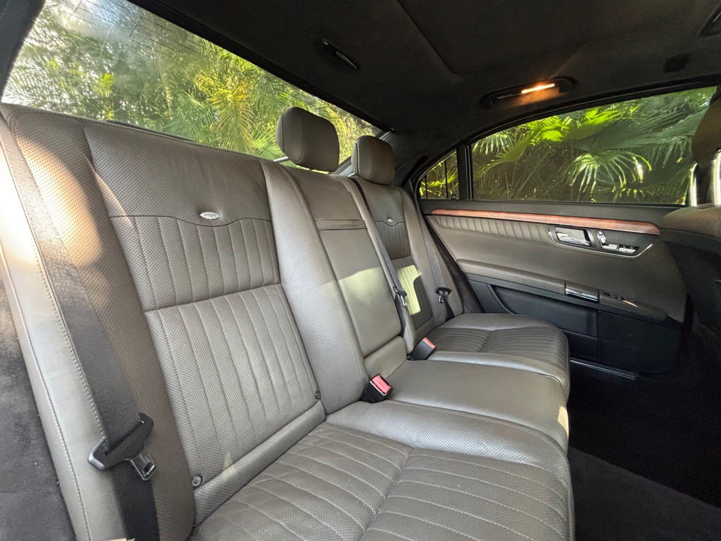 2007 Mercedes-Benz S-Class Image 19