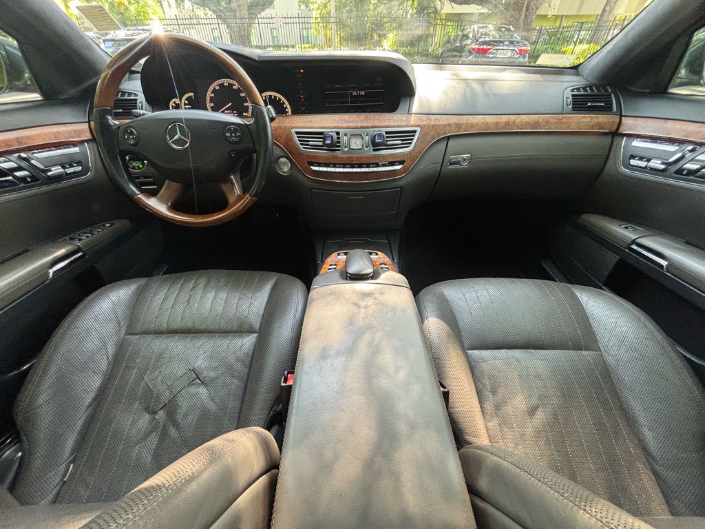 2007 Mercedes-Benz S-Class Image 21