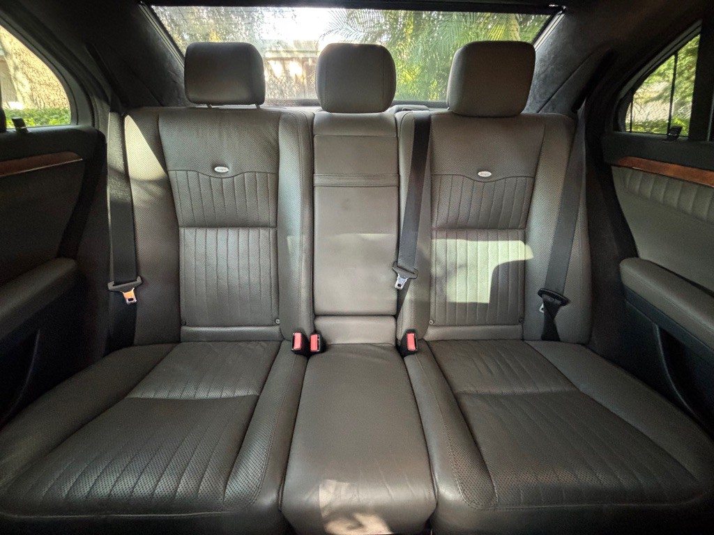 2007 Mercedes-Benz S-Class Image 22