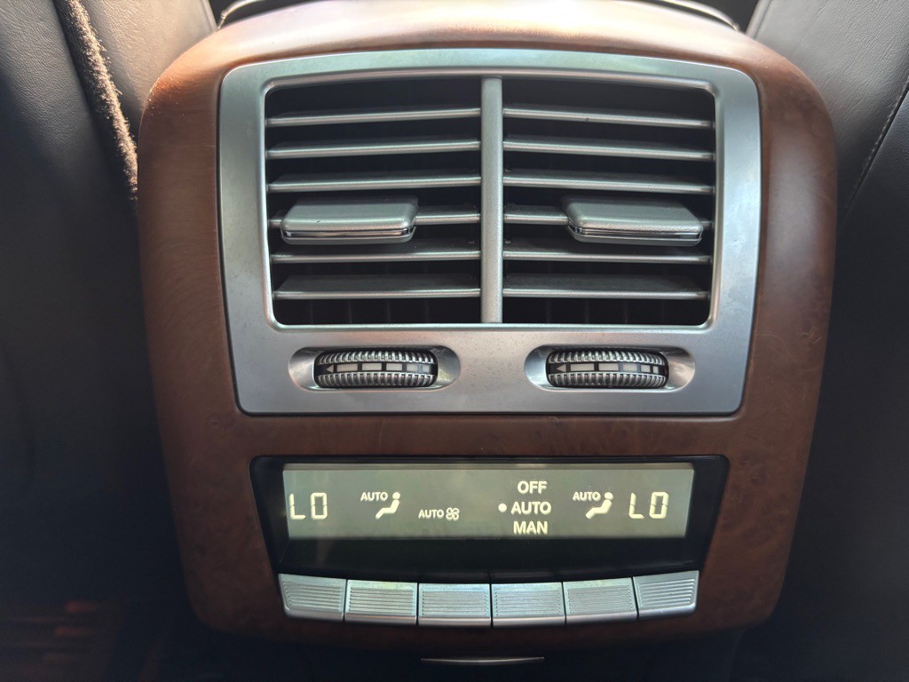 2007 Mercedes-Benz S-Class Image 28