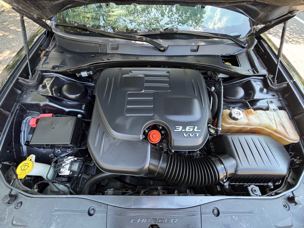 2018 Dodge Charger Image 30