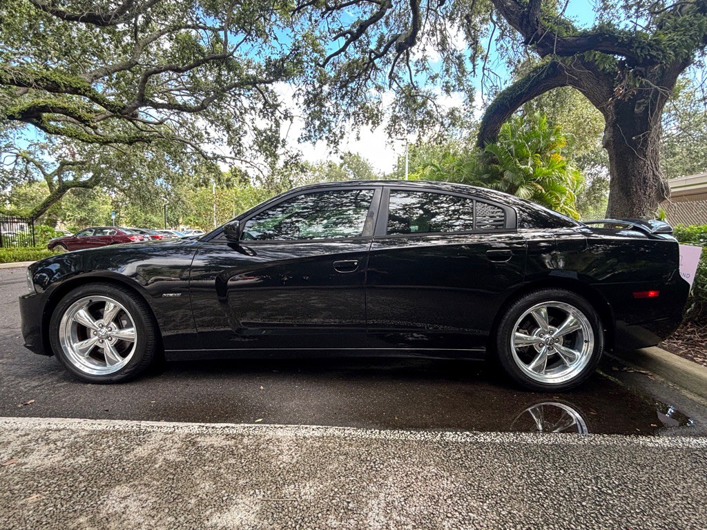 2013 Dodge Charger Image 2