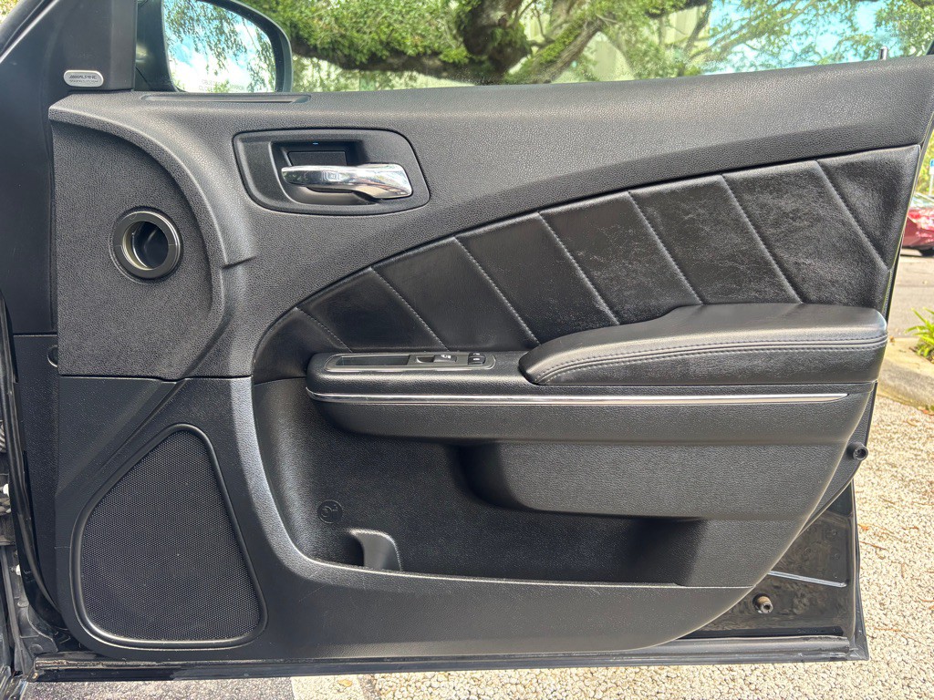 2013 Dodge Charger Image 13
