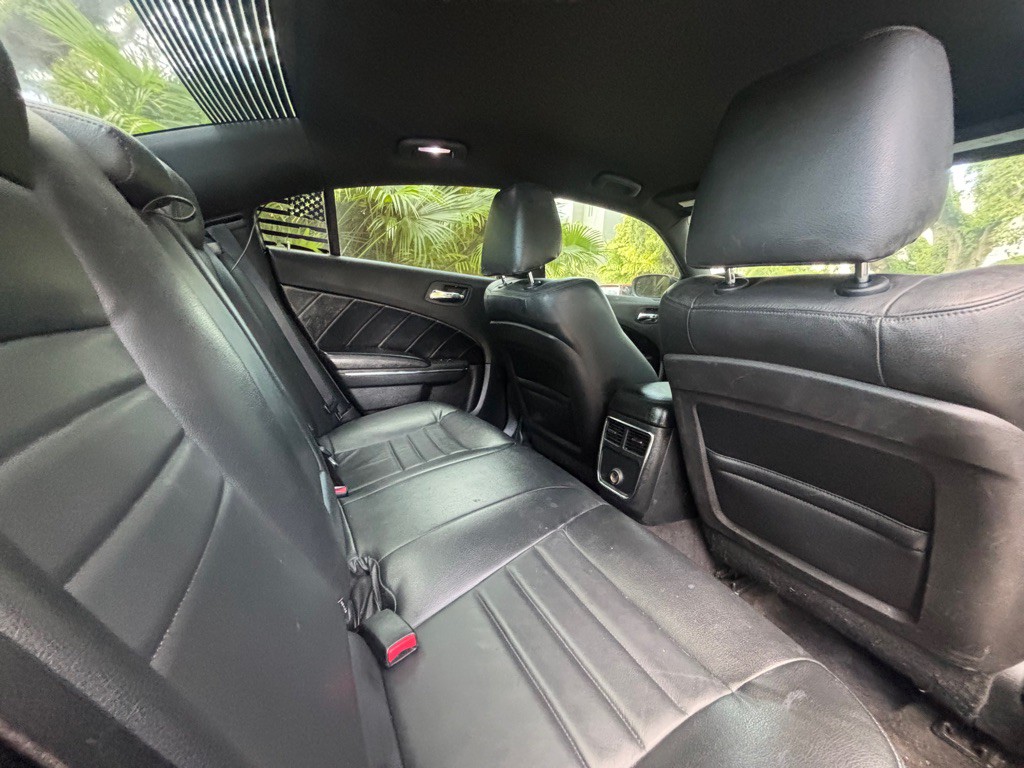 2013 Dodge Charger Image 17