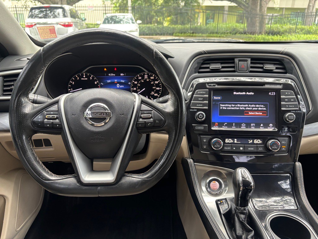 2018 Nissan Maxima Image 17