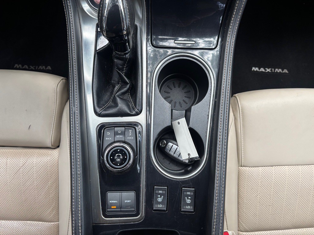 2018 Nissan Maxima Image 21