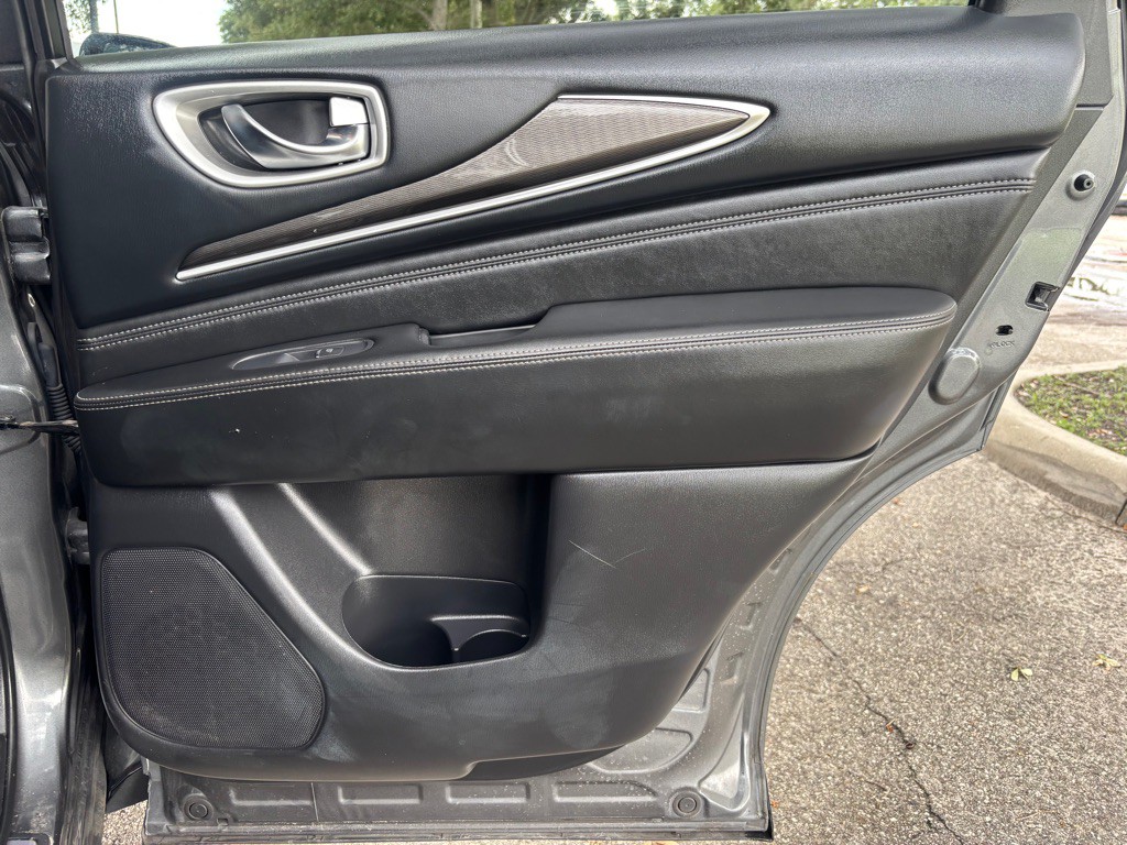 2019 INFINITI QX60 Image 16