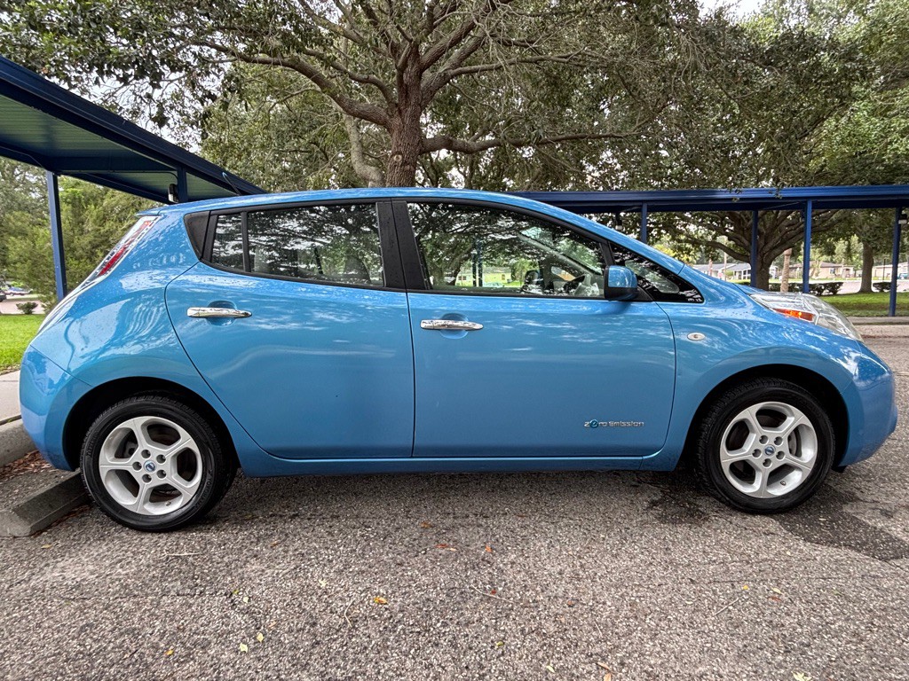 2012 Nissan Leaf Image 5