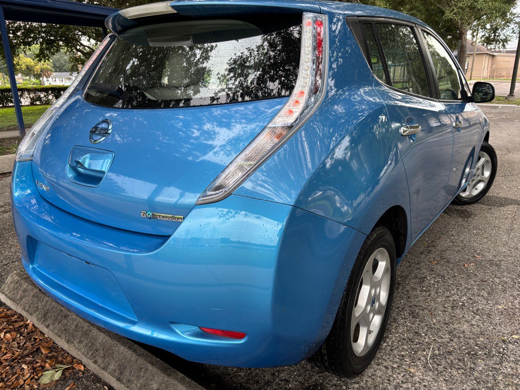 2012 Nissan Leaf Image 6