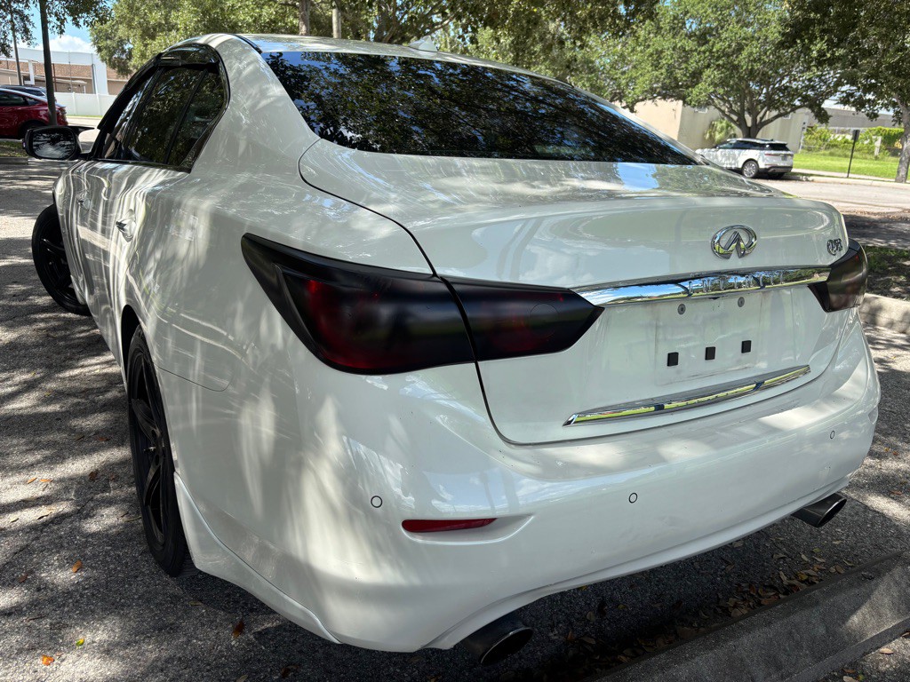 2017 INFINITI Q50 Image 3