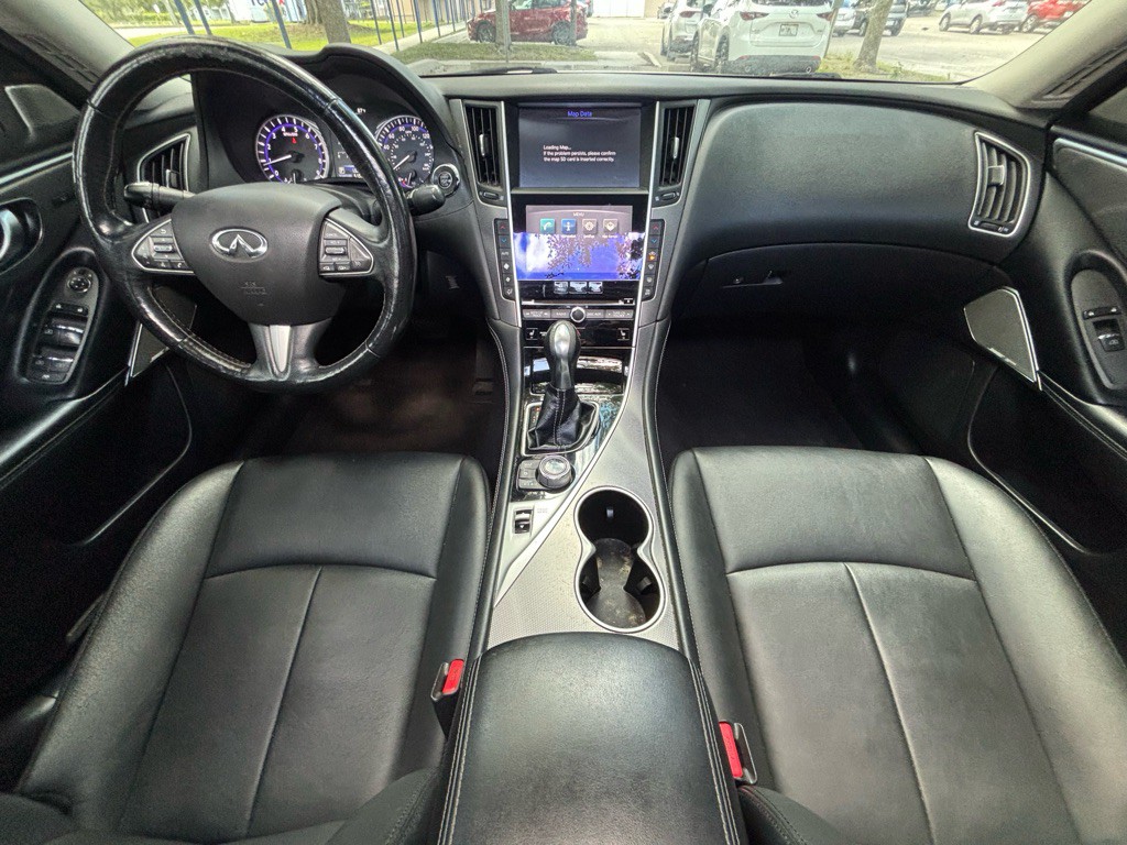 2017 INFINITI Q50 Image 19