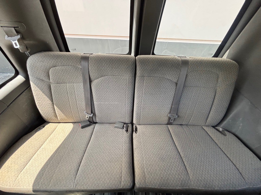 2017 Chevrolet Express Image 13
