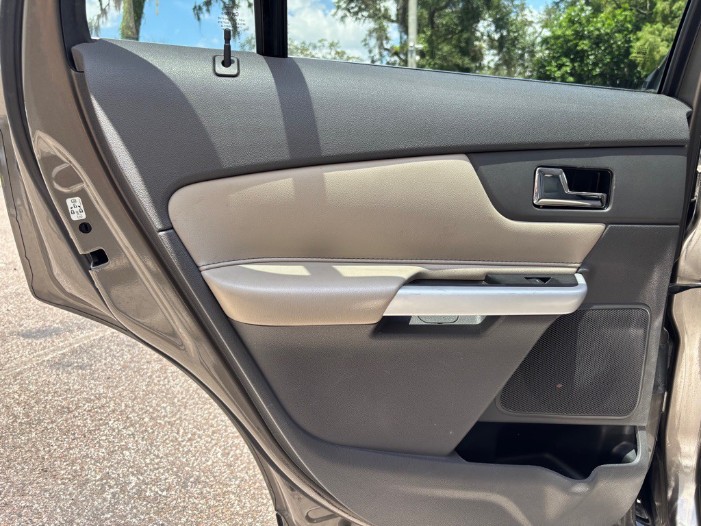 2013 Ford Edge Image 12