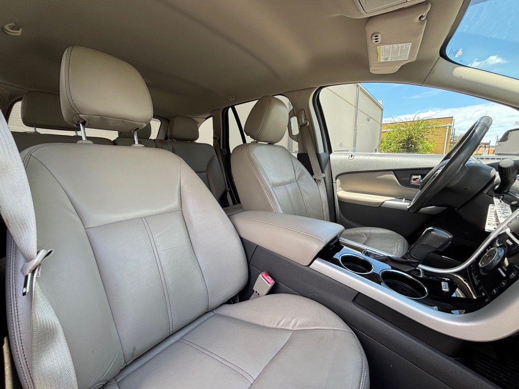 2013 Ford Edge Image 17