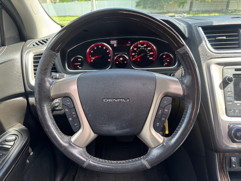 2016 GMC Acadia Image 24