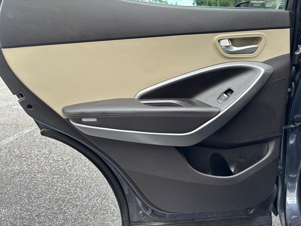 2015 Hyundai Santa Fe Sport Image 11