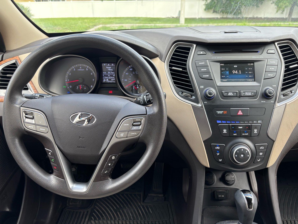 2015 Hyundai Santa Fe Sport Image 23
