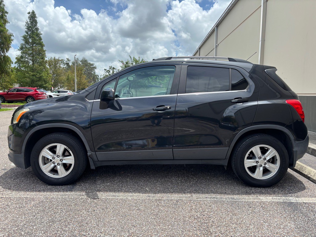2015 Chevrolet Trax Image 2