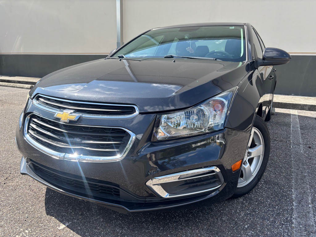 2016 Chevrolet Cruze Image 1
