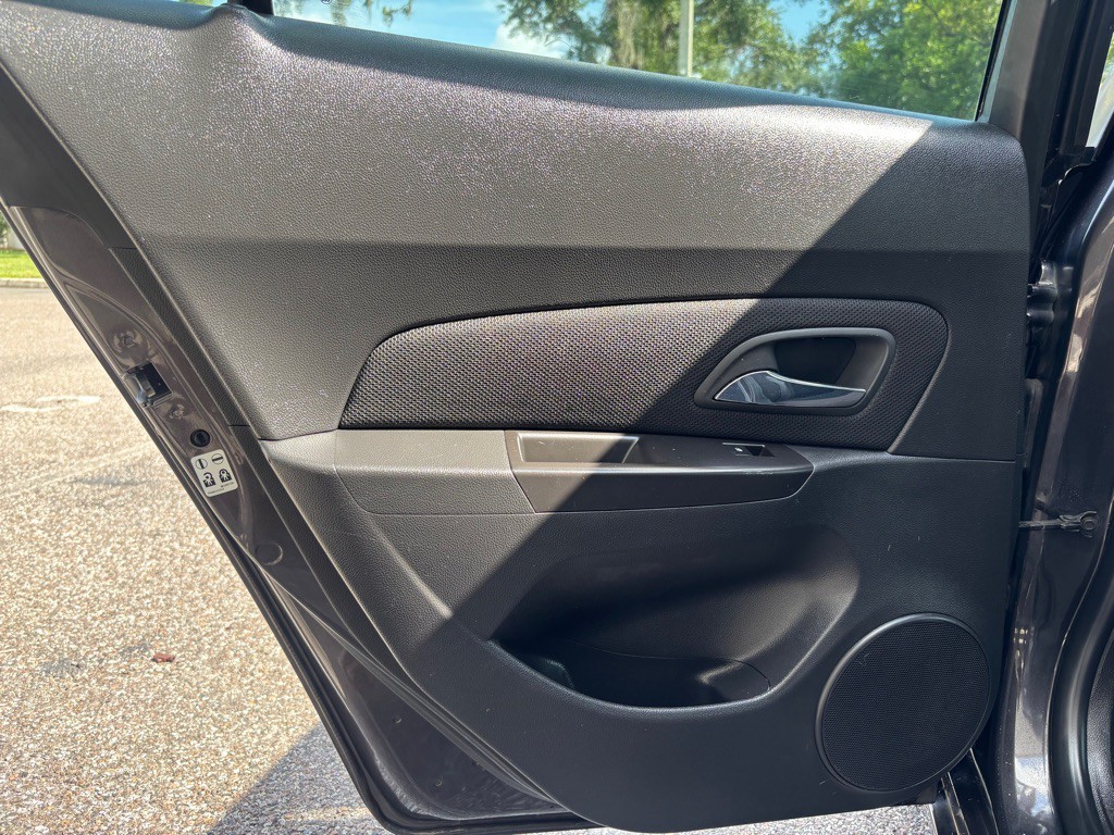 2016 Chevrolet Cruze Image 10