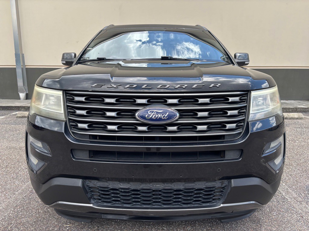2017 Ford Explorer Image 7