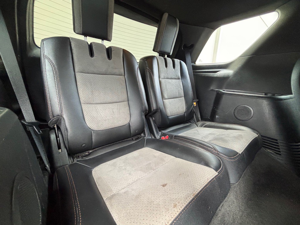 2017 Ford Explorer Image 21