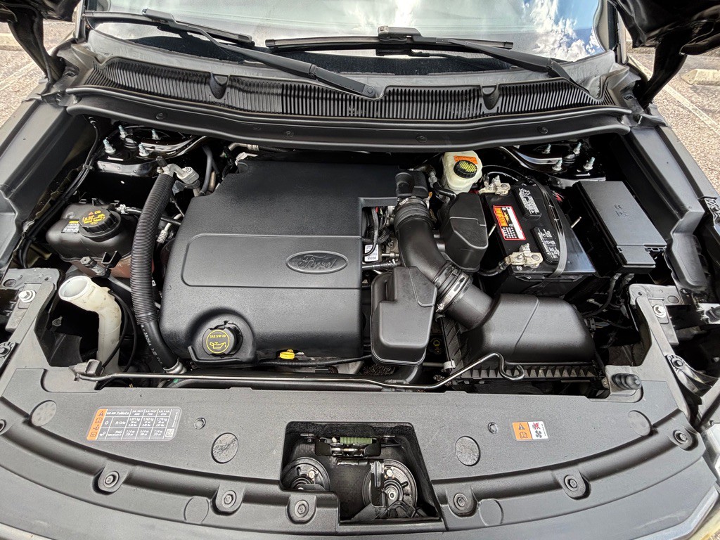 2017 Ford Explorer Image 32