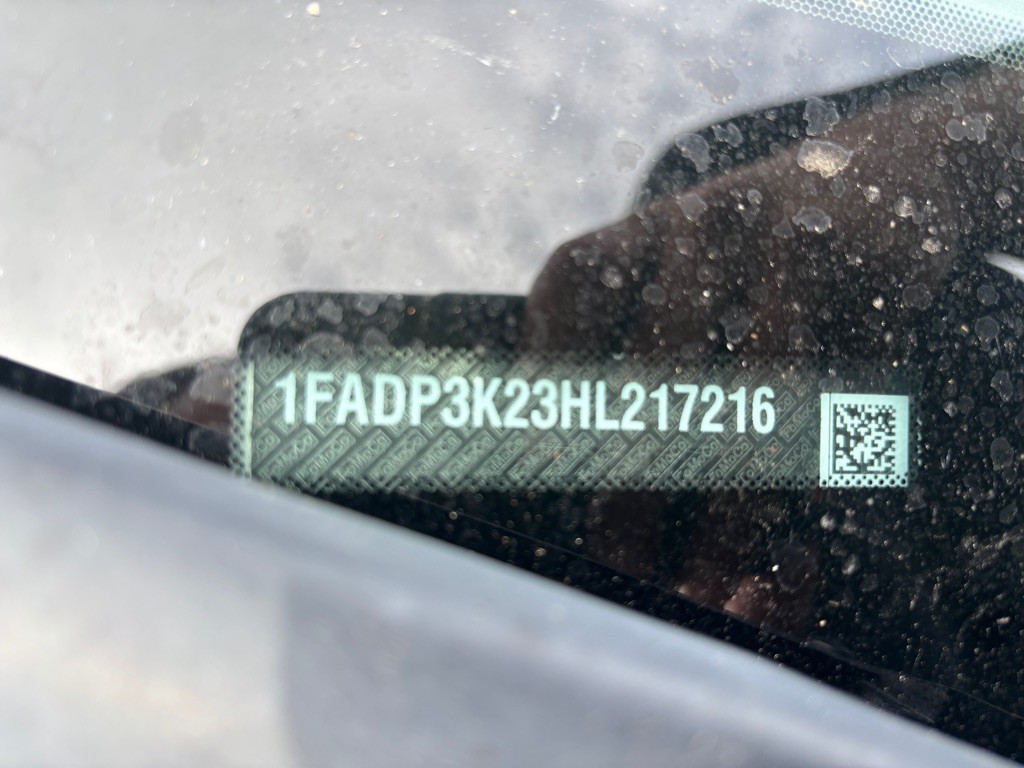 2017 Ford Focus Image 30