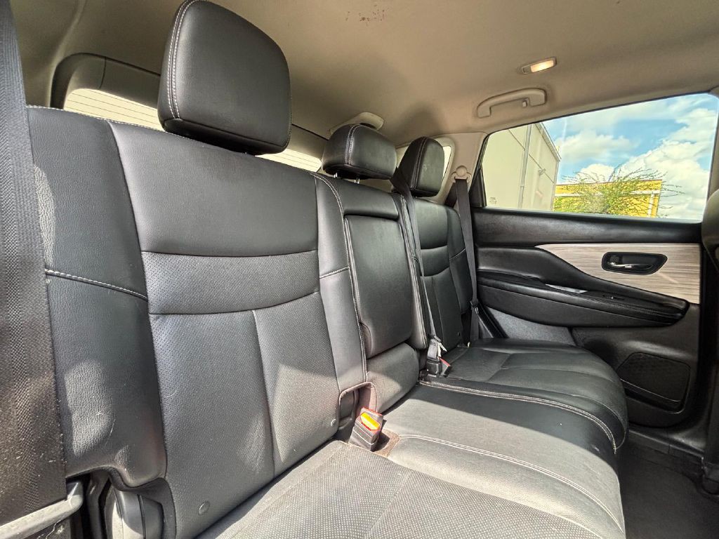 2017 Nissan Murano Image 19