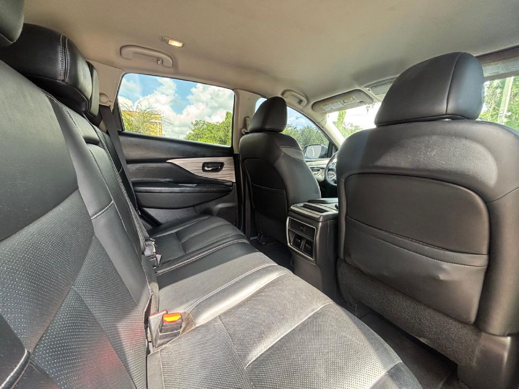 2017 Nissan Murano Image 20