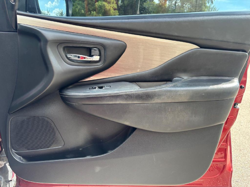 2017 Nissan Murano Image 23