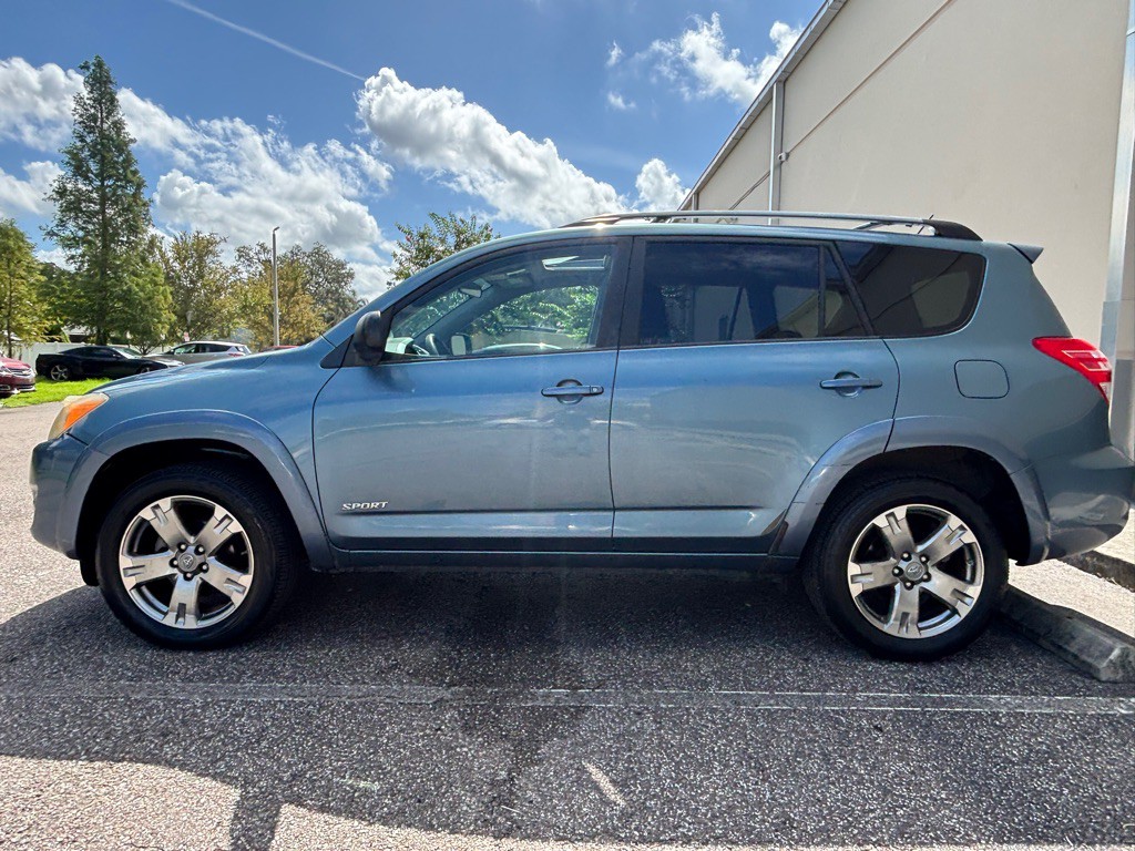 2009 Toyota Rav4 Image 2