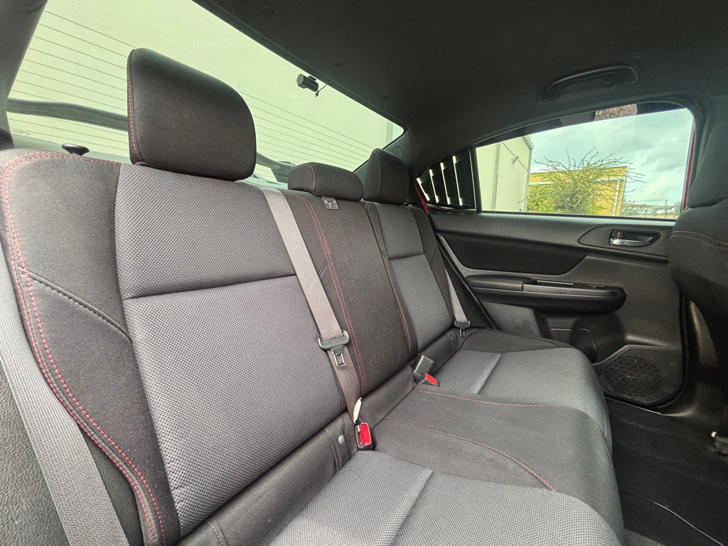 2015 Subaru WRX Image 18