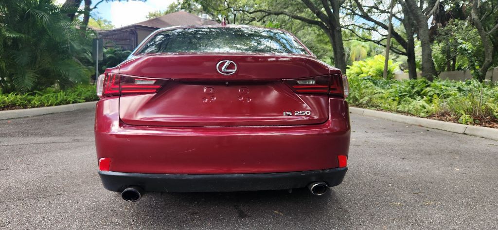 2015 Lexus IS Image 7