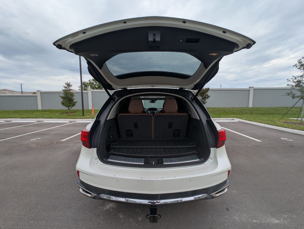 2017 Acura MDX Image 11