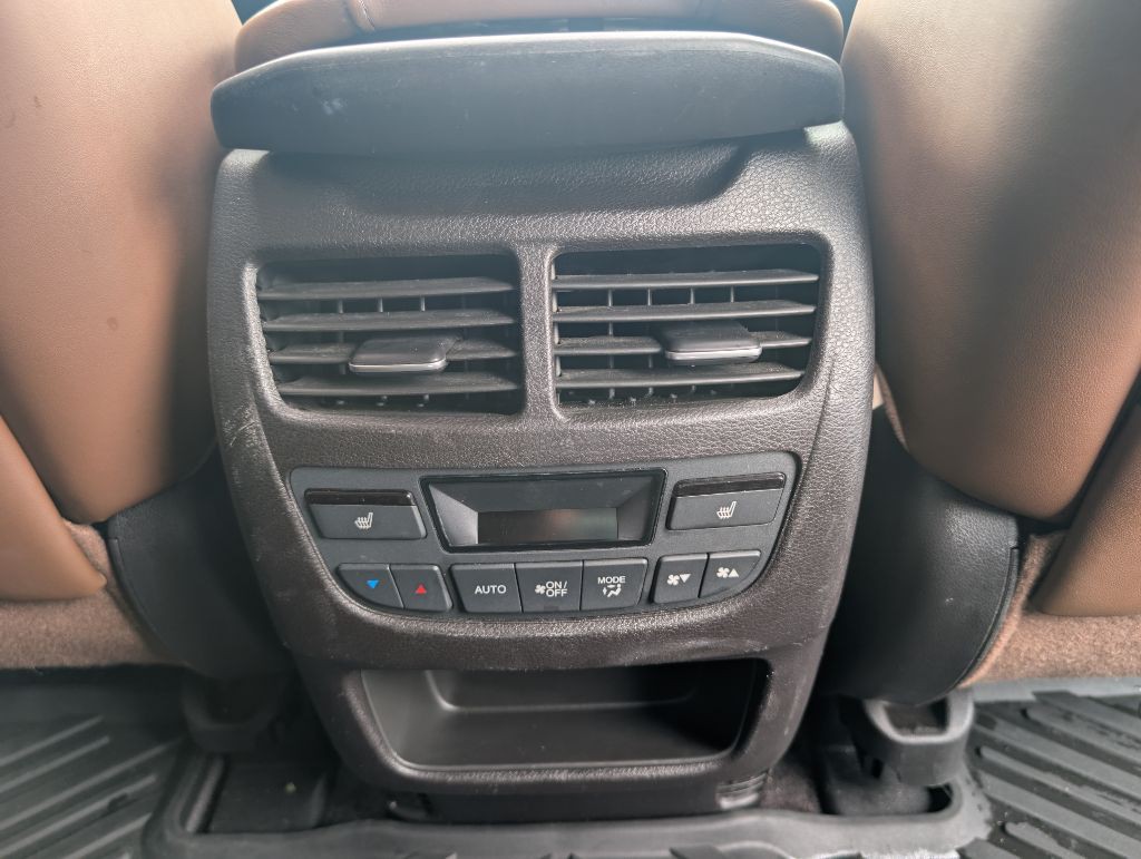 2017 Acura MDX Image 39