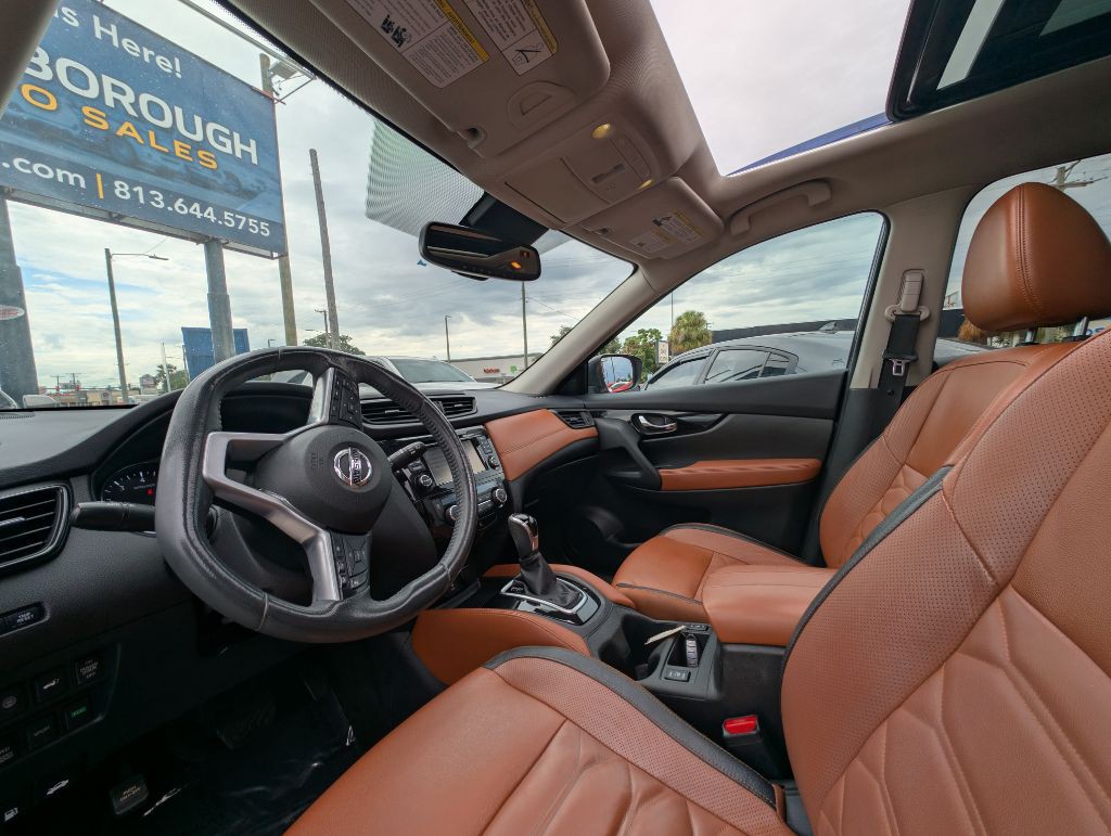 2017 Nissan Rogue Image 17