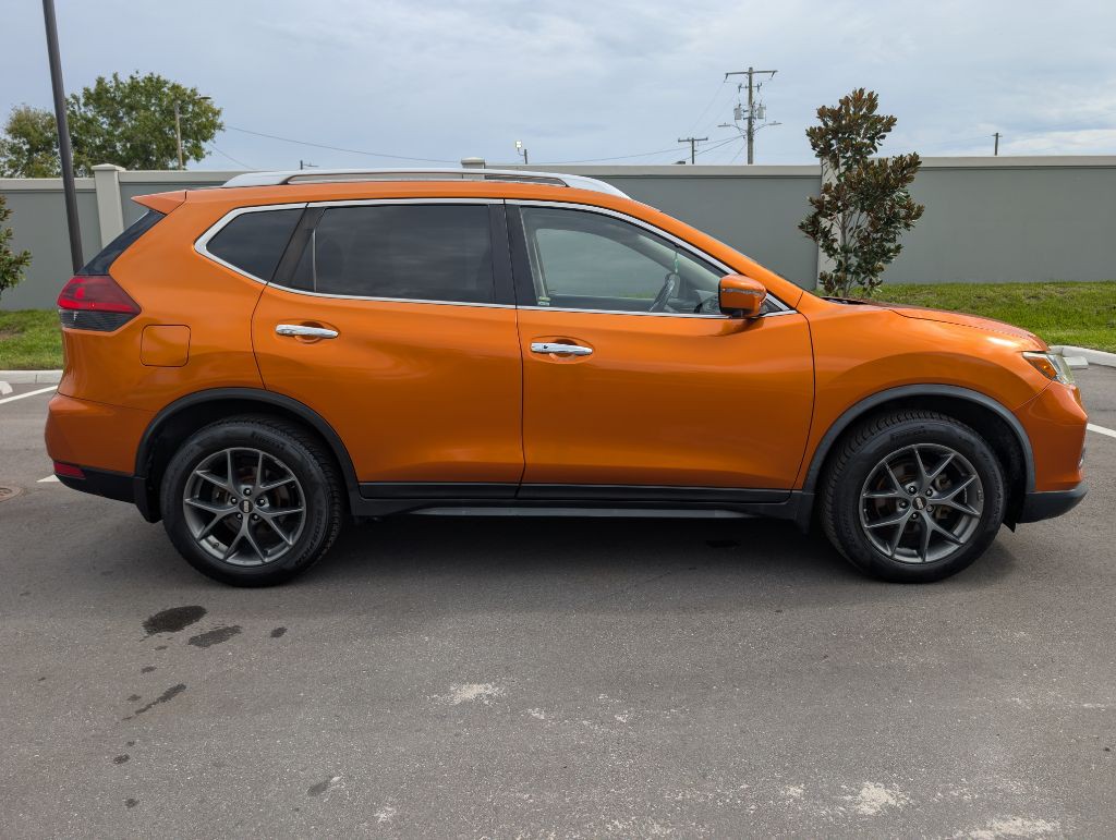 2019 Nissan Rogue Image 6