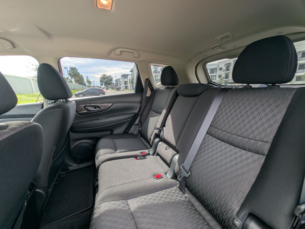 2019 Nissan Rogue Image 20