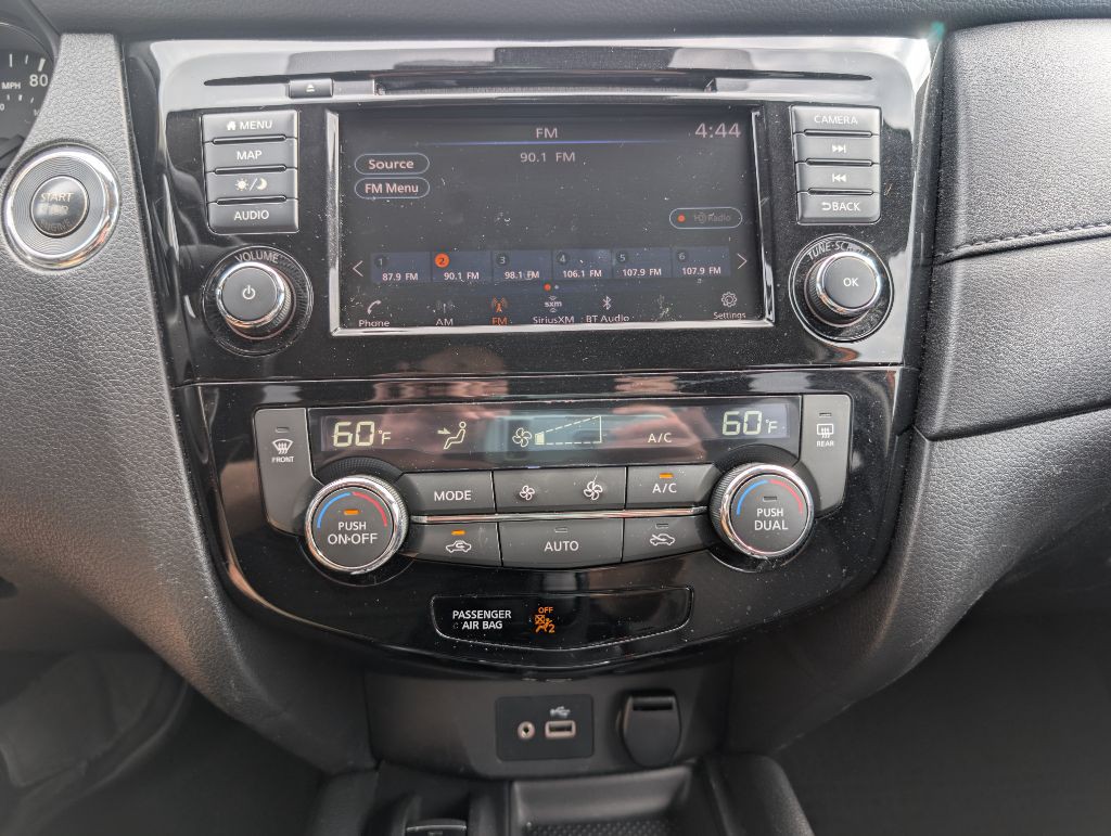2019 Nissan Rogue Image 35