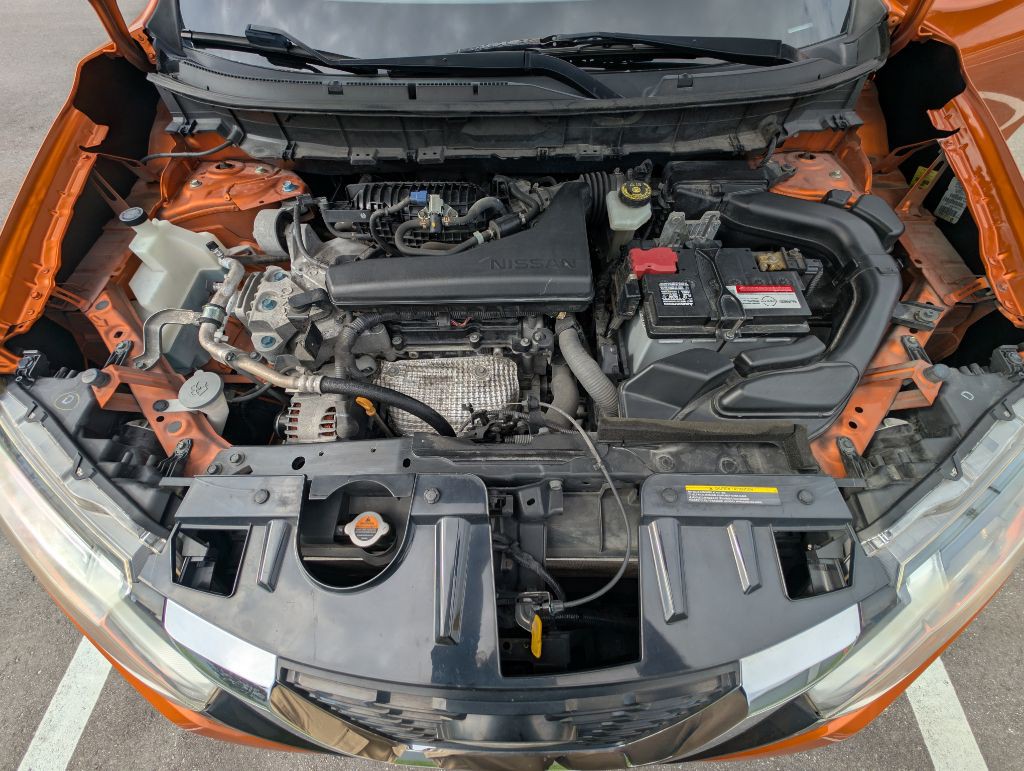 2019 Nissan Rogue Image 40