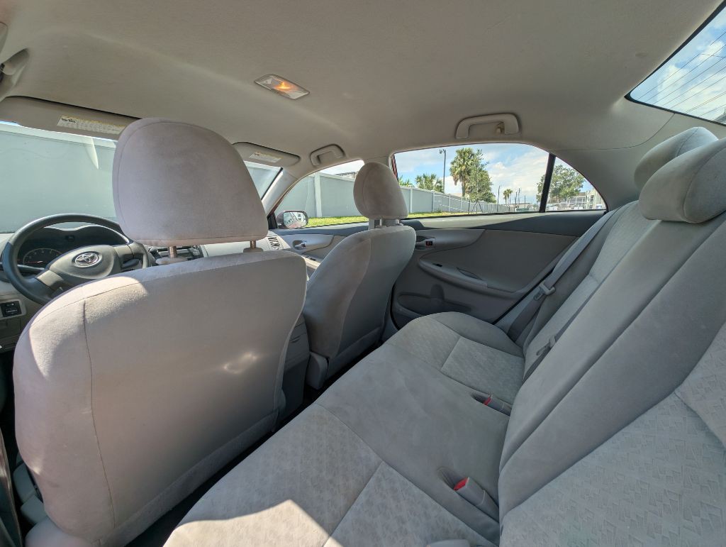 2009 Toyota Corolla Image 15