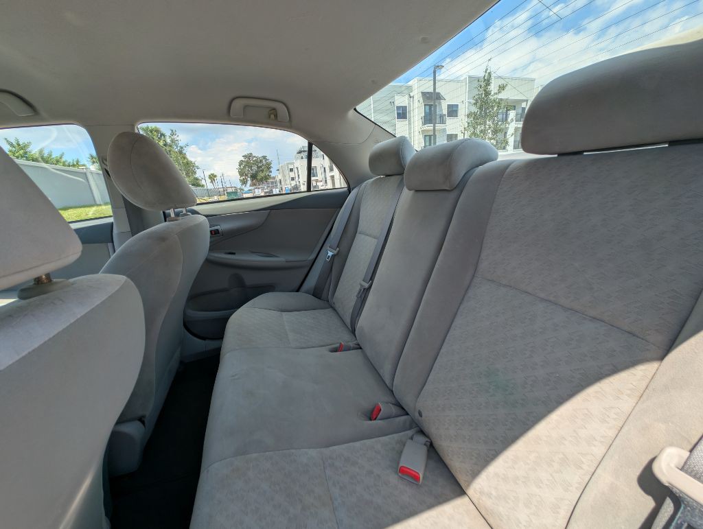 2009 Toyota Corolla Image 16